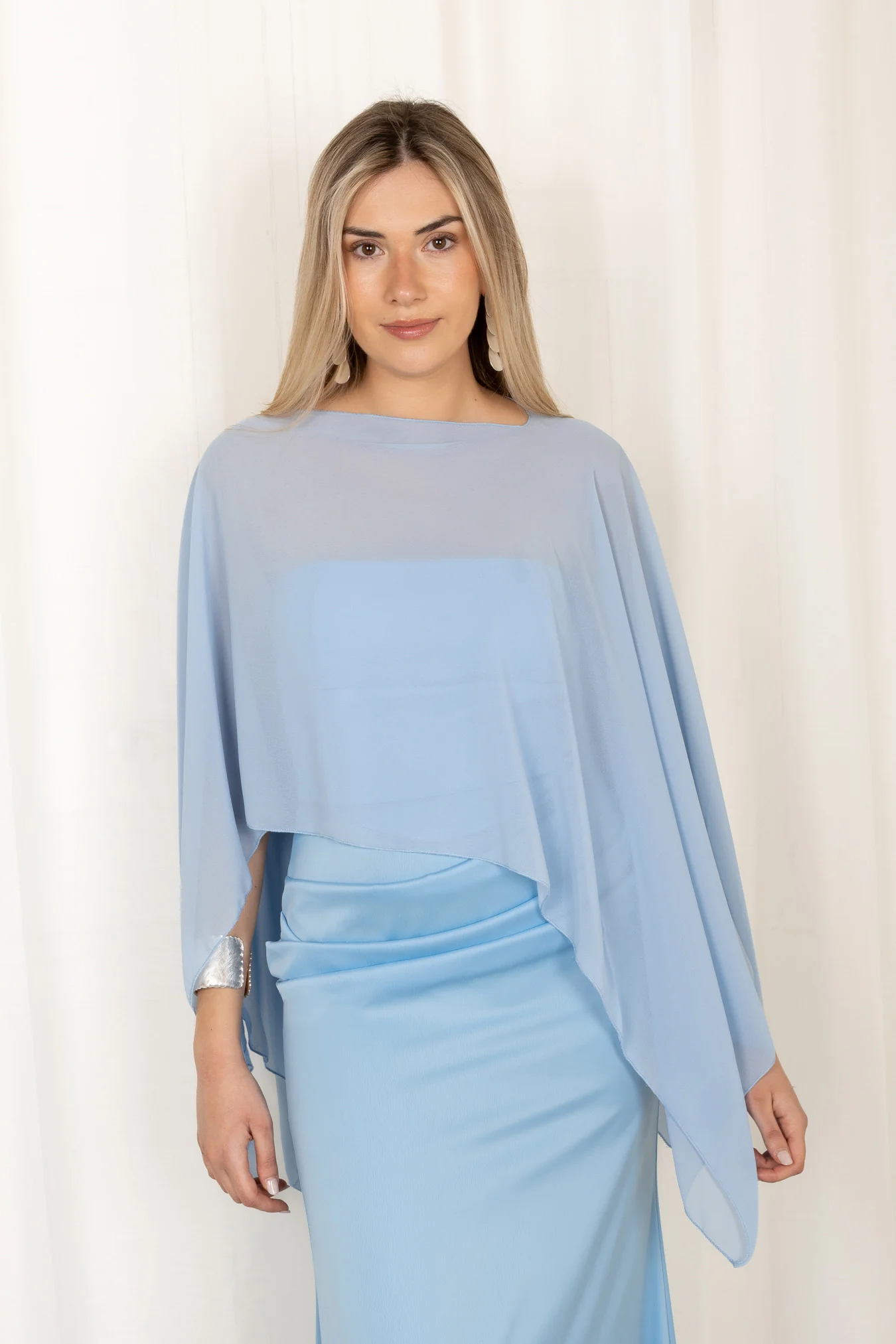 Ginger Cape celeste